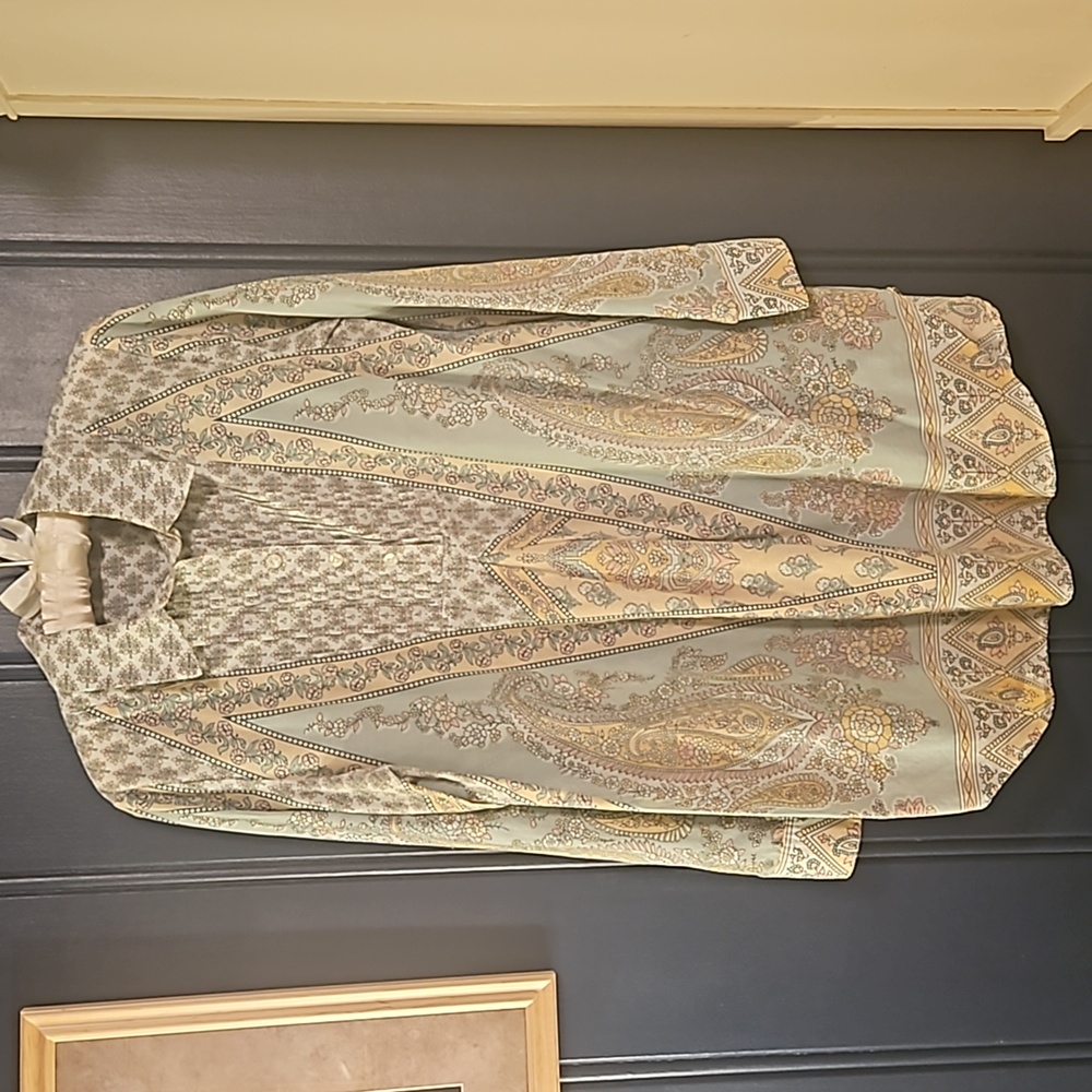 Soft Surroundings delicate floral tunic